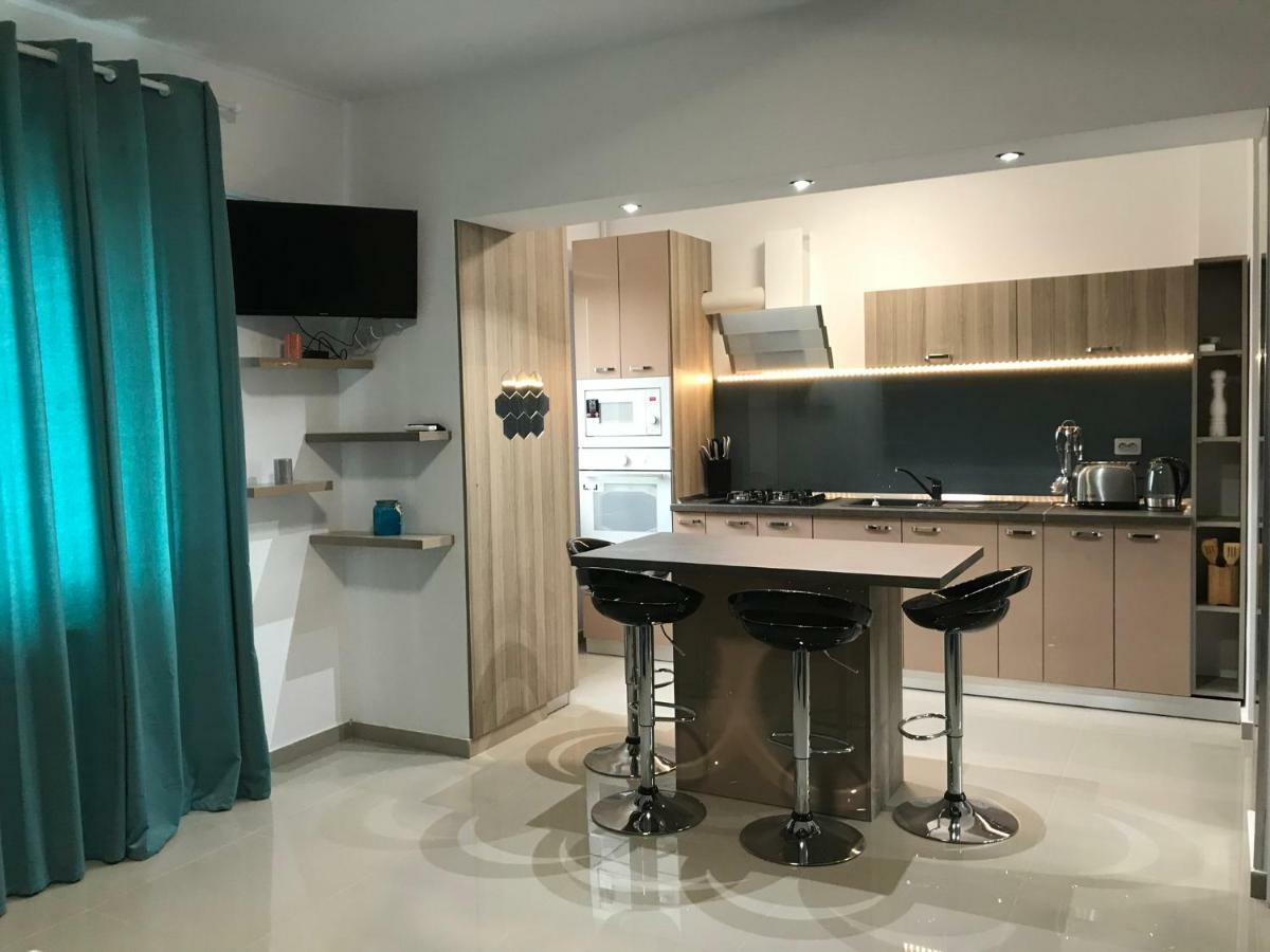Апартаменти Luxury Flat 9 Near Metro Бухарест Екстер'єр фото
