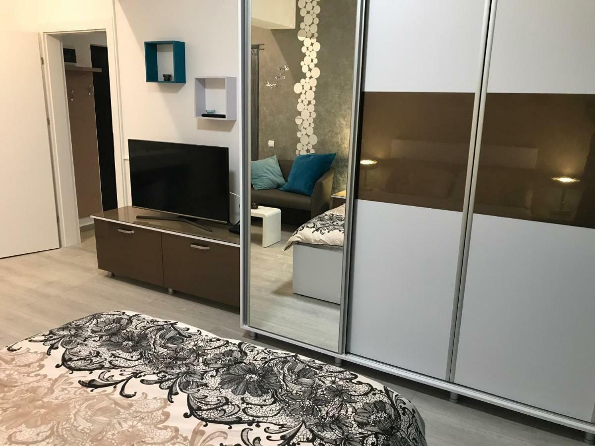 Апартаменти Luxury Flat 9 Near Metro Бухарест Екстер'єр фото