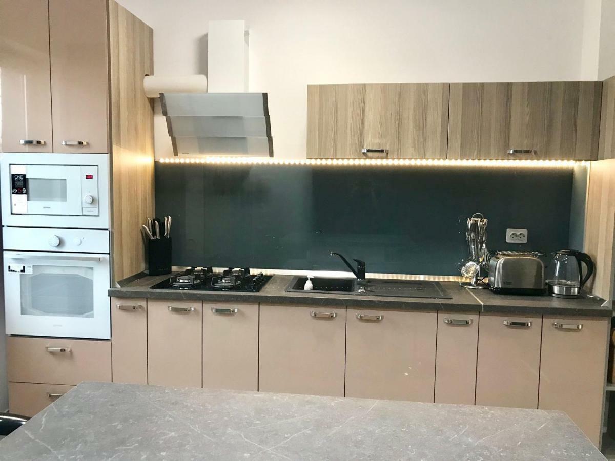 Апартаменти Luxury Flat 9 Near Metro Бухарест Екстер'єр фото