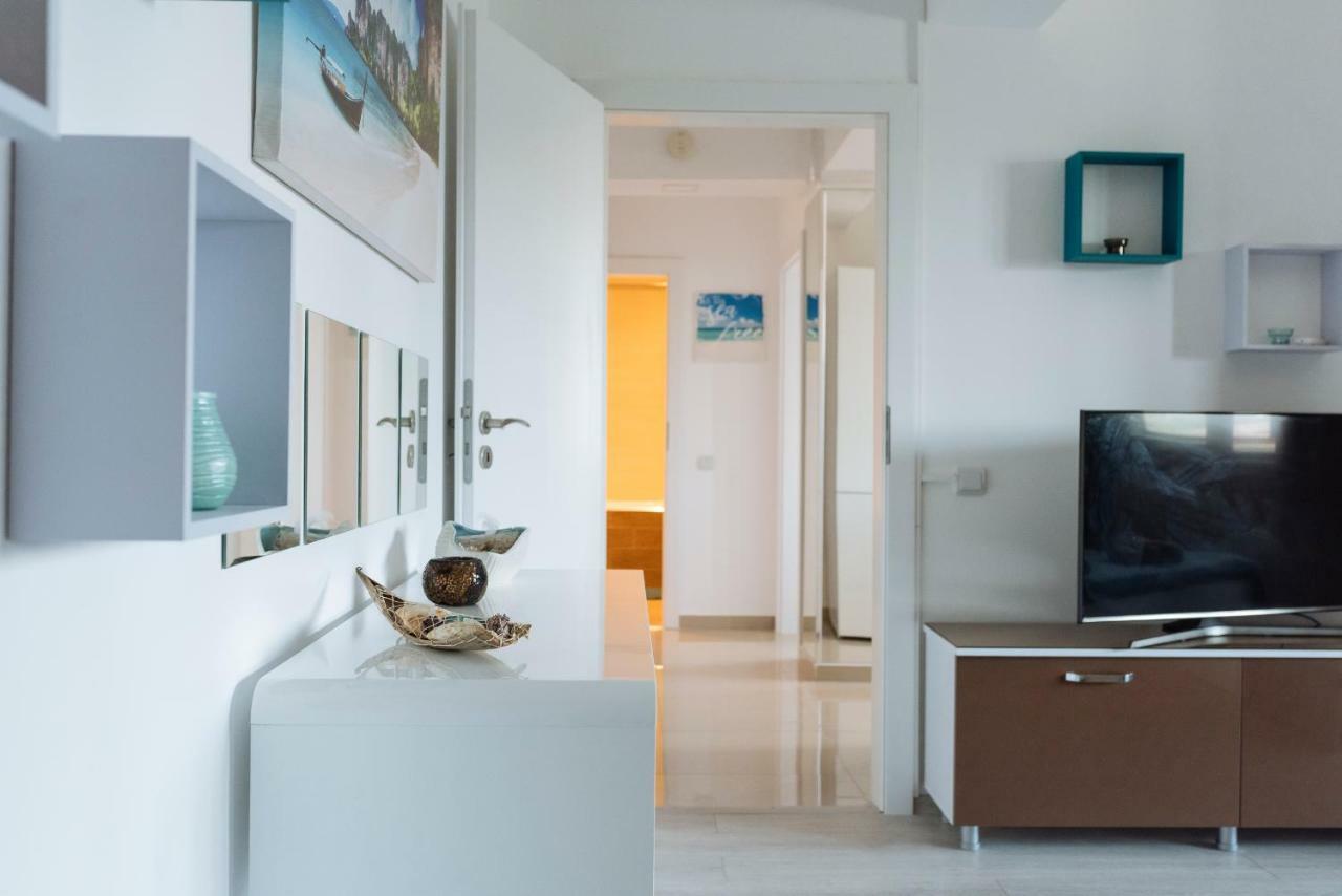 Апартаменти Luxury Flat 9 Near Metro Бухарест Екстер'єр фото